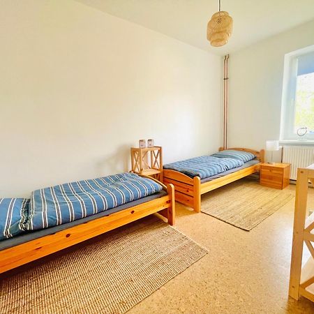 "Mts-Haus Zettemin" - 2 Familienfreundliche Ferienwohnungen In Mecklenburg Exterior foto